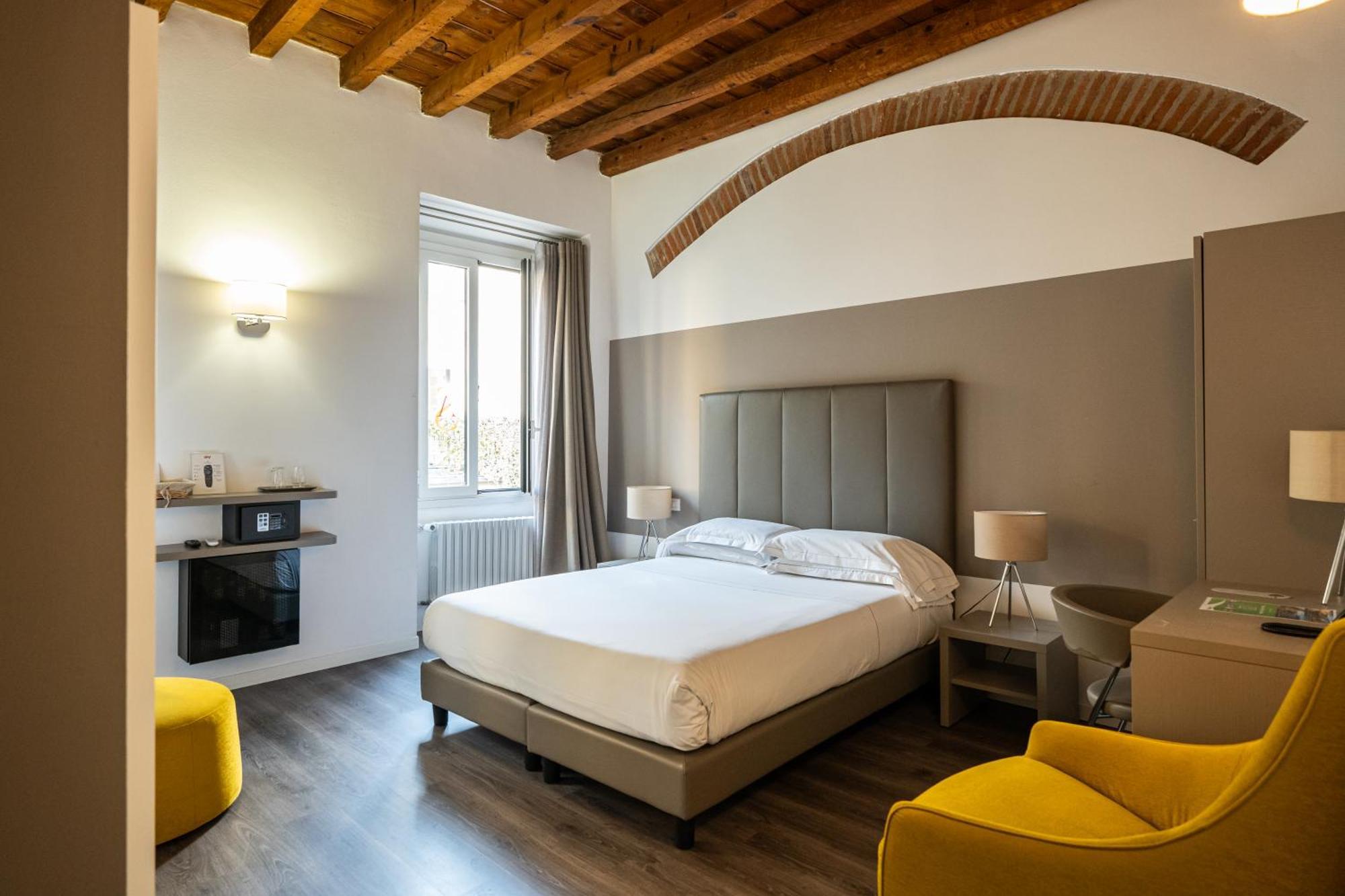 Ai Suma Hotel Milan Bagian luar foto