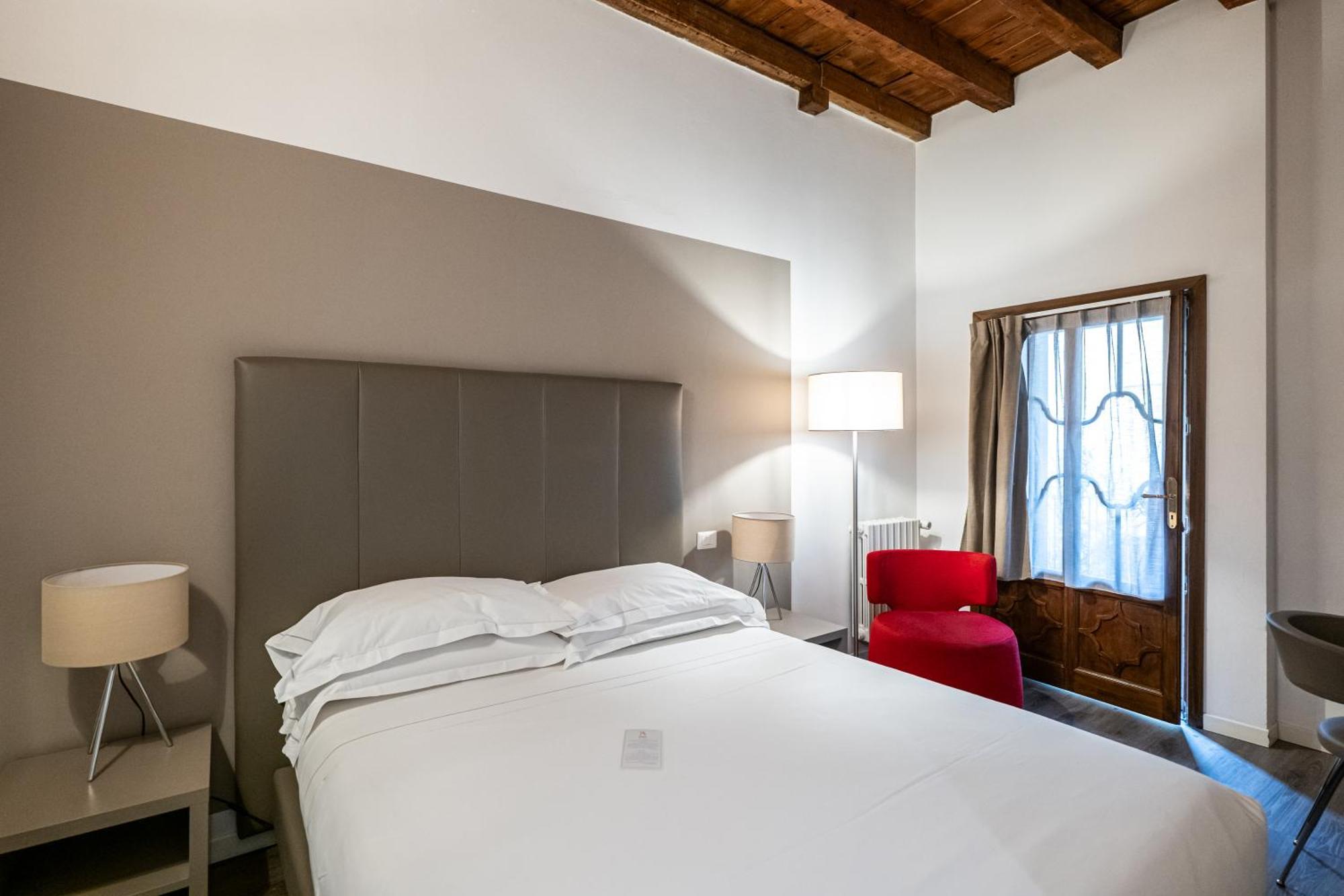Ai Suma Hotel Milan Bagian luar foto
