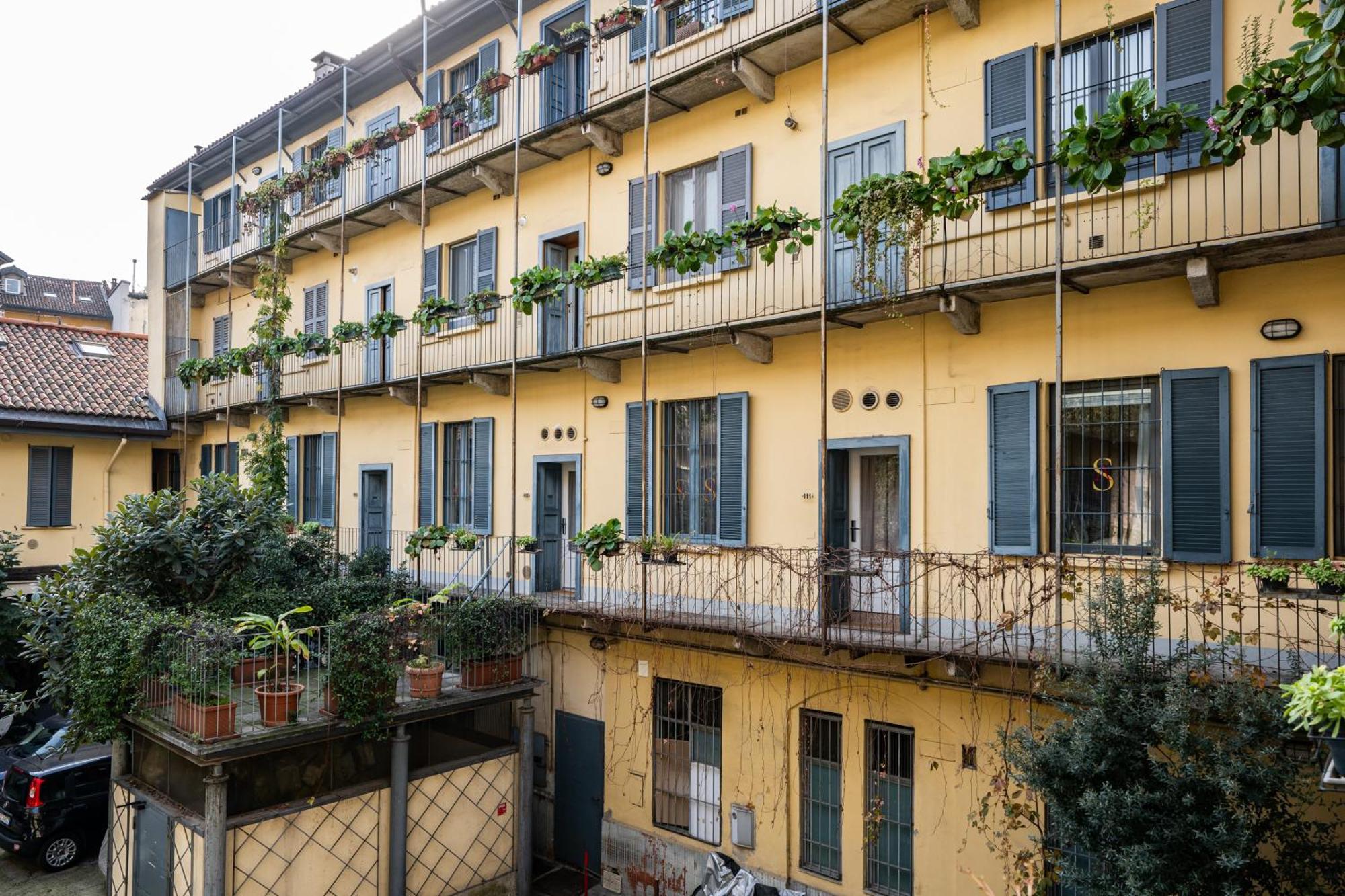 Ai Suma Hotel Milan Bagian luar foto