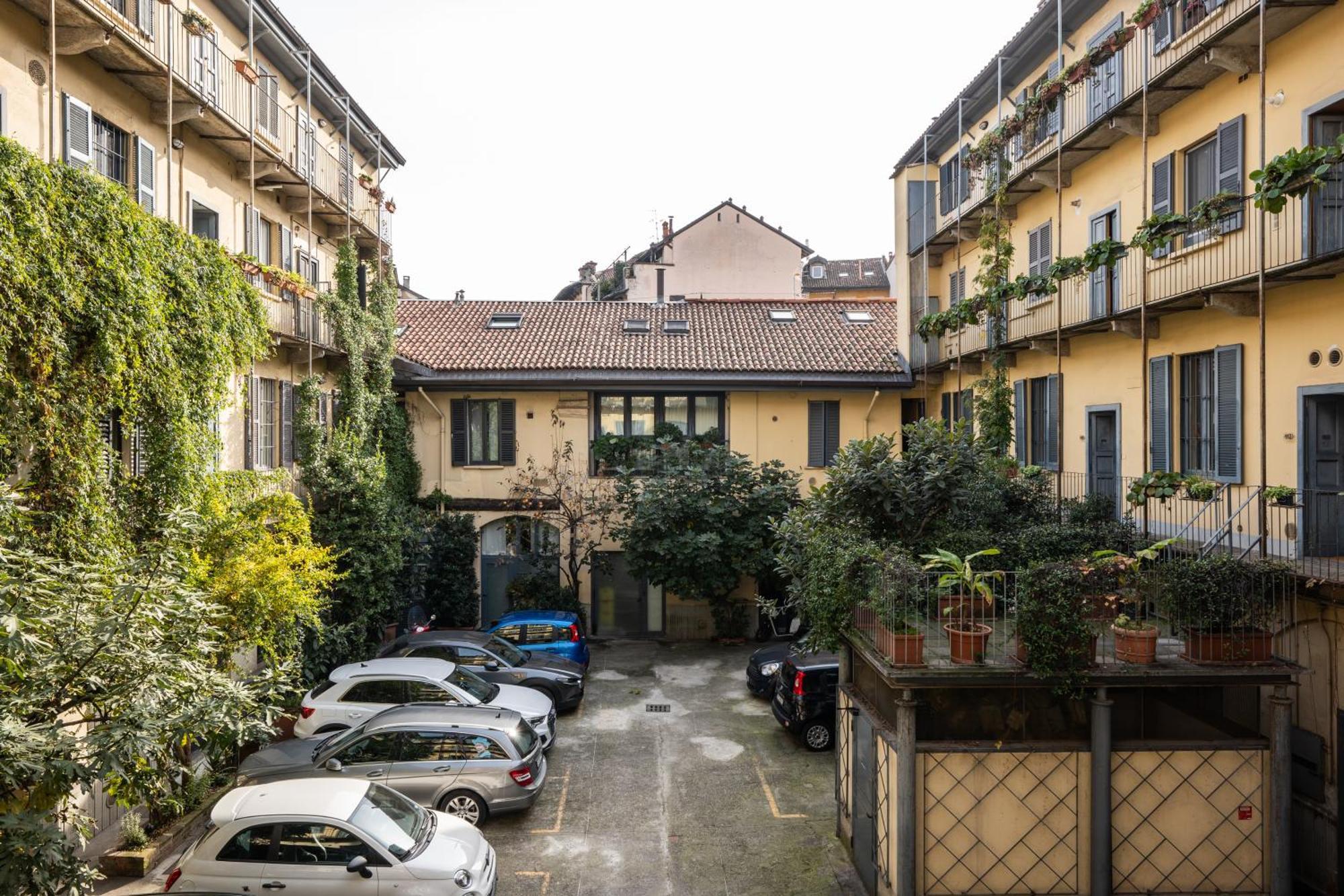 Ai Suma Hotel Milan Bagian luar foto