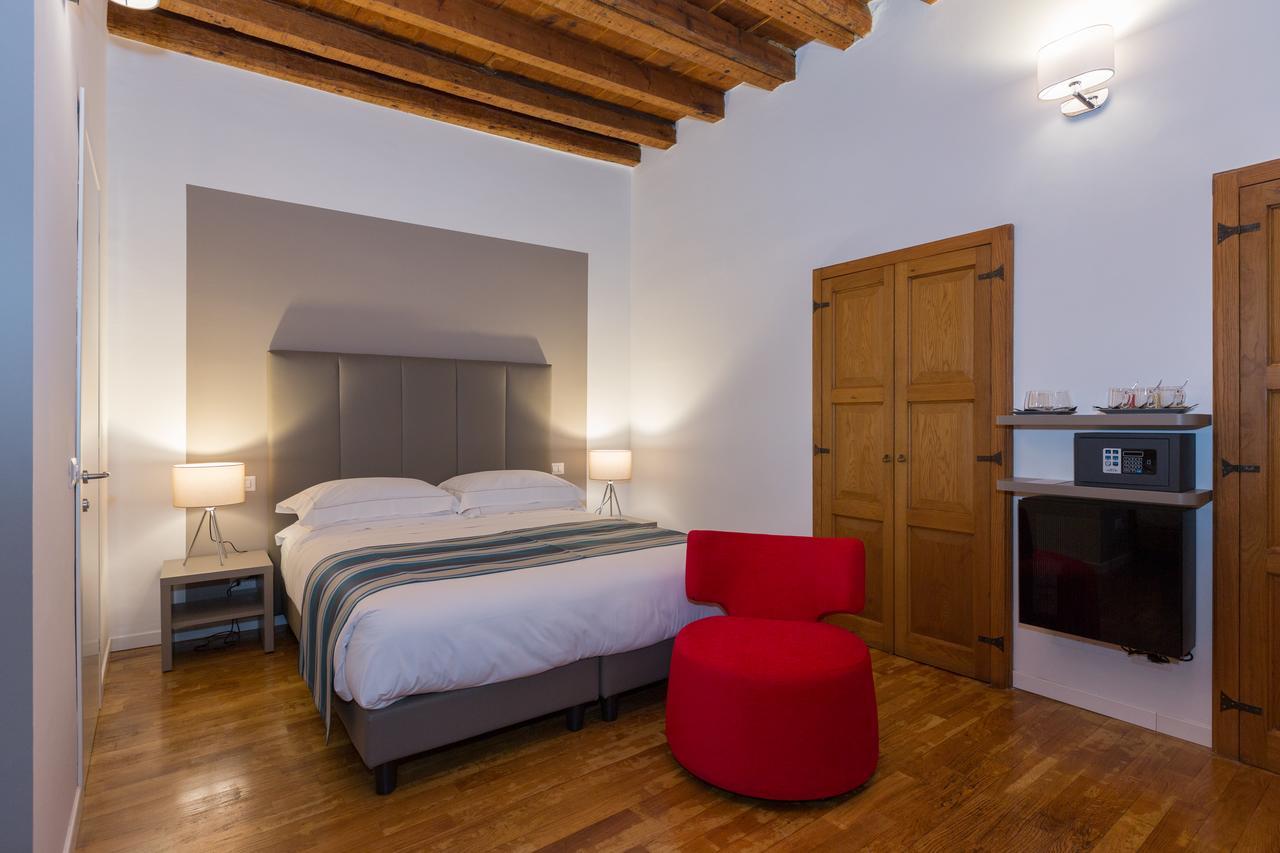Ai Suma Hotel Milan Bagian luar foto
